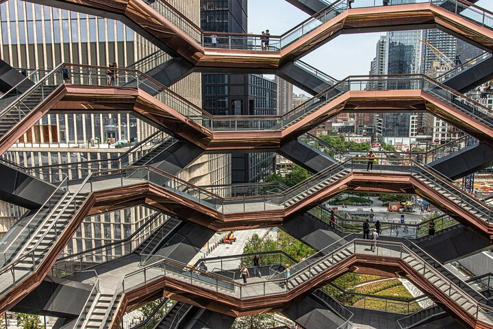 Interlocking staircase